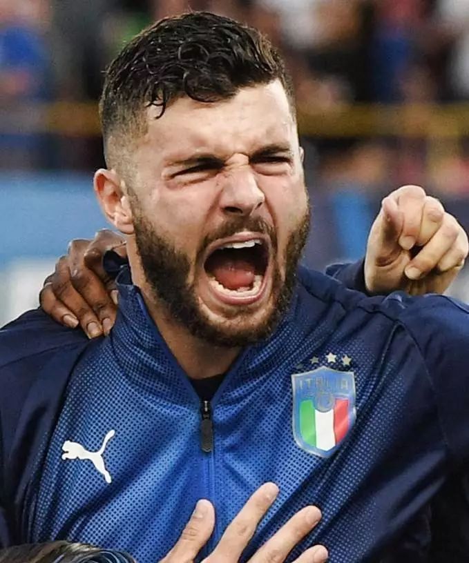 而这位球员 而这位球员